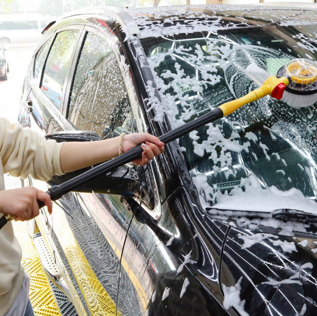 Escova de Lavagem Rotativa para Mangueira com Haste Extensora